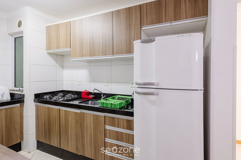 Excelente apto a 2 cuadras de playa Bombas CAN304