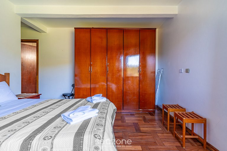 Casa c/ chimenea 3Hab vista montaña MCD002