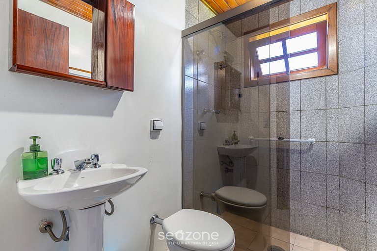 Casa c/ chimenea 3Hab vista montaña MCD002