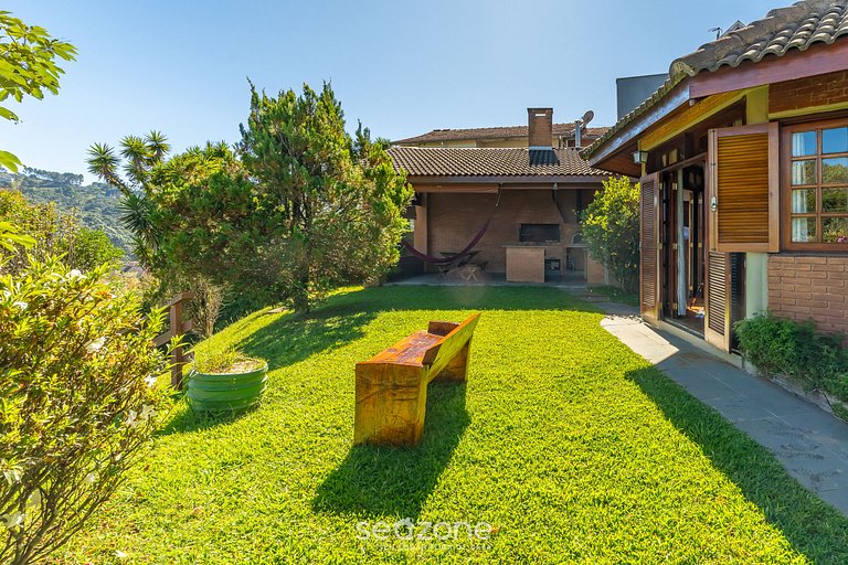 Casa ampla c/chimenea en Campos do Jordão MCD002