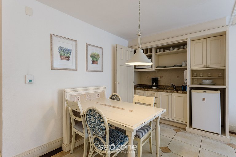 Suíte em resort de luxo Jurerê ILC4202 Seazone