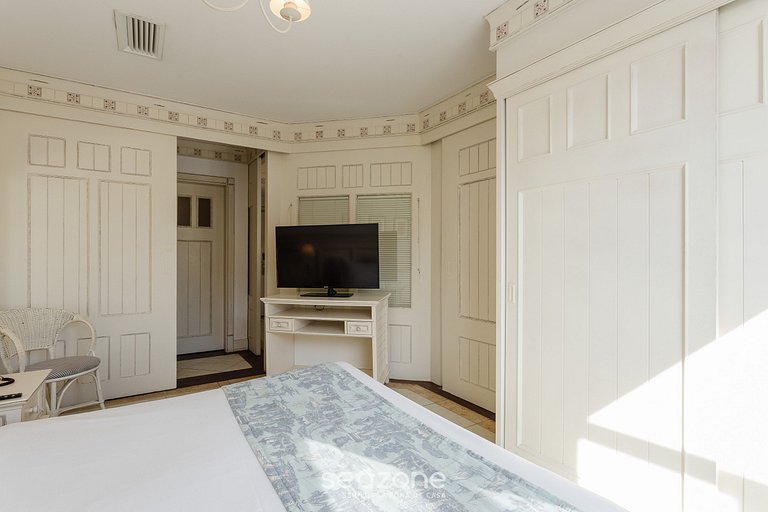 Suíte em resort de luxo Jurerê ILC4202 Seazone