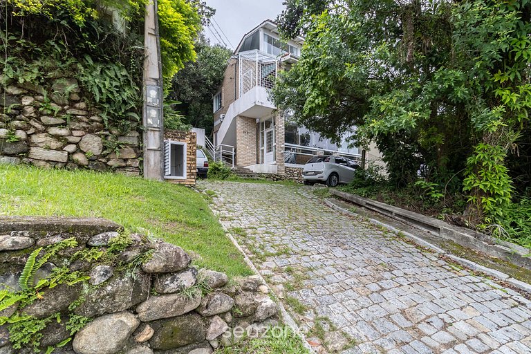 Dúplex Bela Vista c/parrill en Bombinhas AGS0642