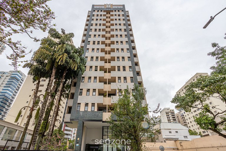 Apto 1Qto c/ piscina 600m do metro Moema/SP NPZ093