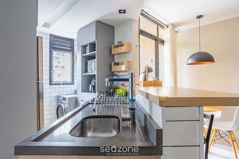 Ap 1 dorm c/piscina a 600m metro Moema/SP NPZ093