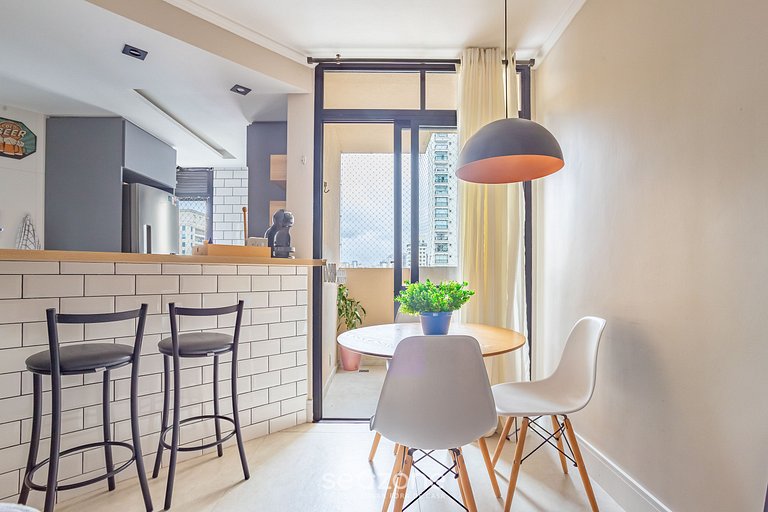 Apto 1Qto c/ piscina 600m do metro Moema/SP NPZ093