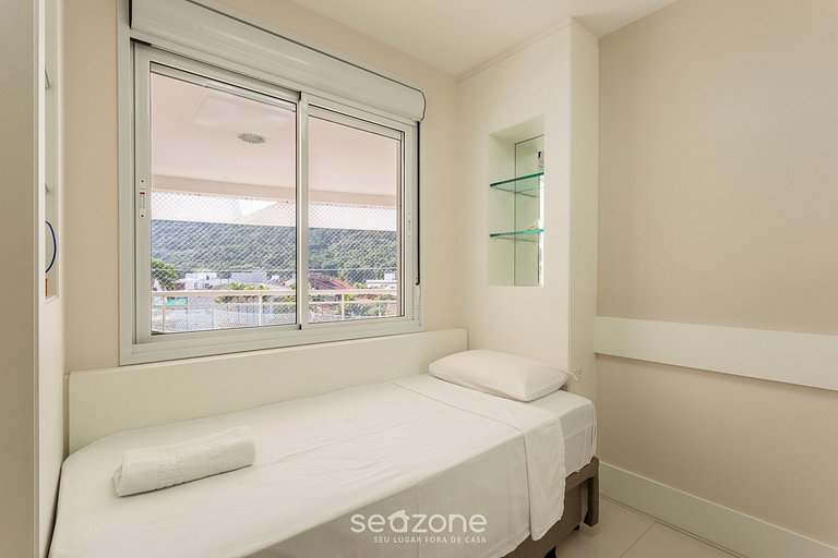 Apto 2 suítes próximo à praia Floripa-SC MHE213