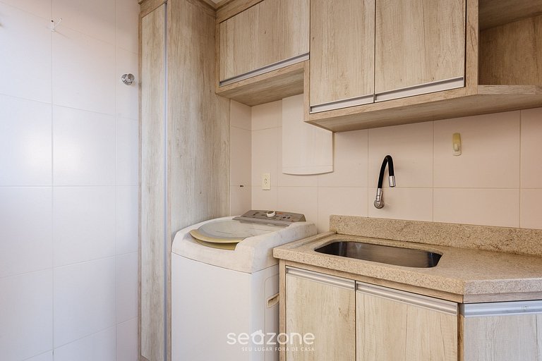 Casa triplex en condominio Floripa-SC ALI024