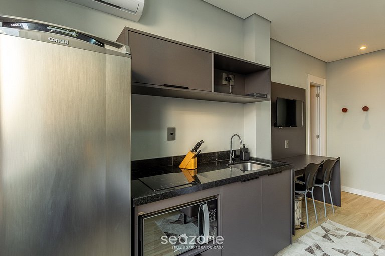 Studio cond. c/ piscina prox. PQ. Redenção TCO1210