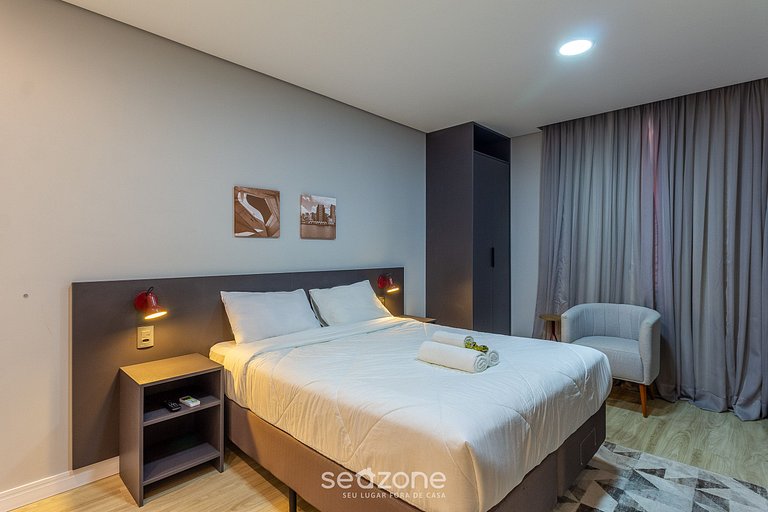 Studio cond. c/ piscina prox. PQ. Redenção TCO1210