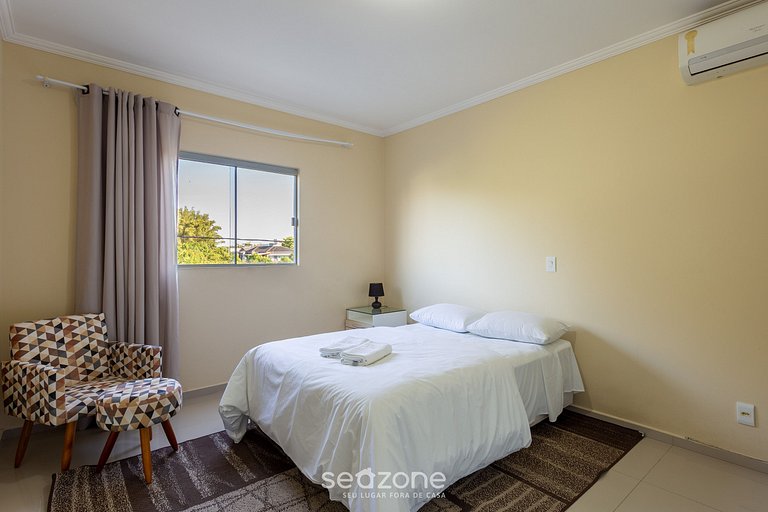 Bonito apto c/ varanda a 850 m da praia RAL204