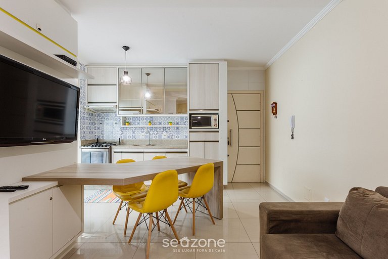 Bonito apto c/ varanda a 850 m da praia RAL204