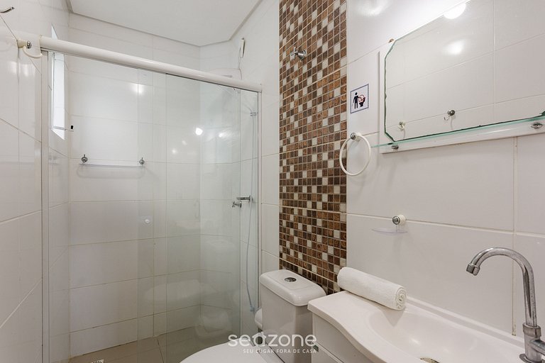 Bonito apto c/ varanda a 850 m da praia RAL204