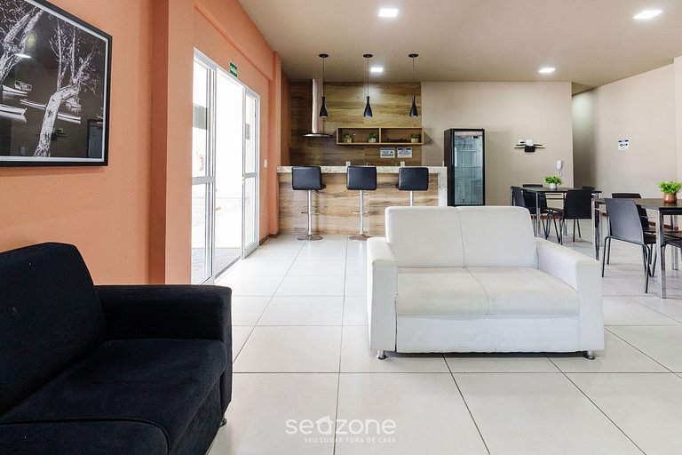 Condominio junto al Canal de Cabo Frio - CFR