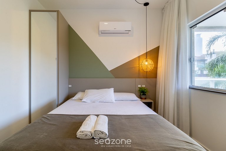 Apto c/ Jacuzzi a 350m do mar em Bombinhas VEC117