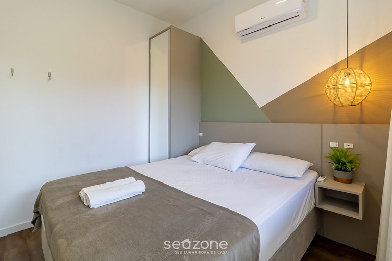 Depto c/ jacuzzi 350m del mar Bombinhas VEC117