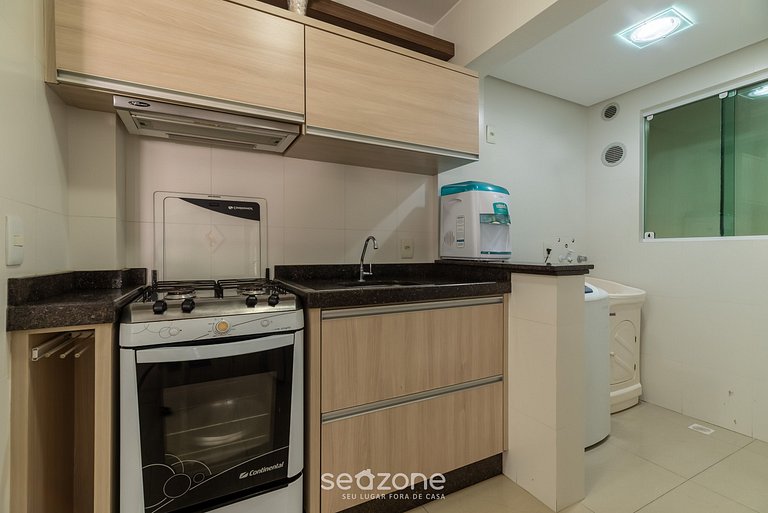 Apto c/churrasq. a poucos passos da praia RFO0102