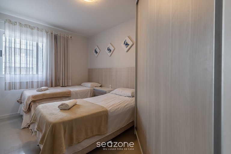 Apto c/churrasq. a poucos passos da praia RFO0102