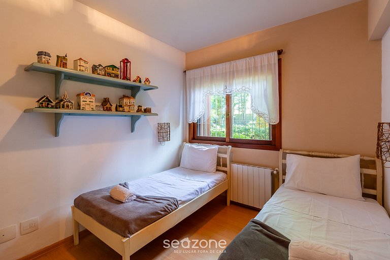 Ap con chimenea 650m del Mini Mundo Gramado JPA102