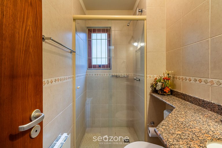 Ap con chimenea 650m del Mini Mundo Gramado JPA102