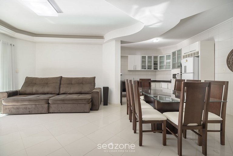 Depto 4D c/ parrilla 70m de la playa RTO0502