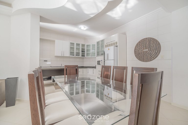 Apto 4Q c/ churrasqueira a 70m da praia RTO0502