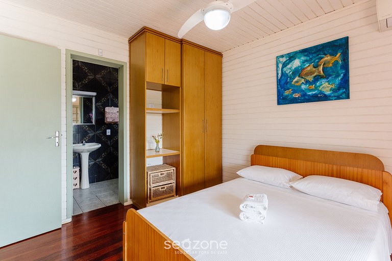 Casa con entrepiso al lado del mar RDD657