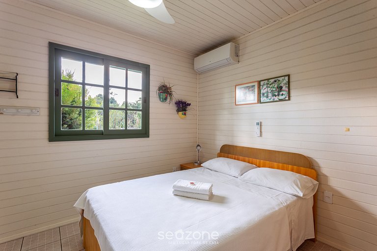 Casa con entrepiso al lado del mar RDD657