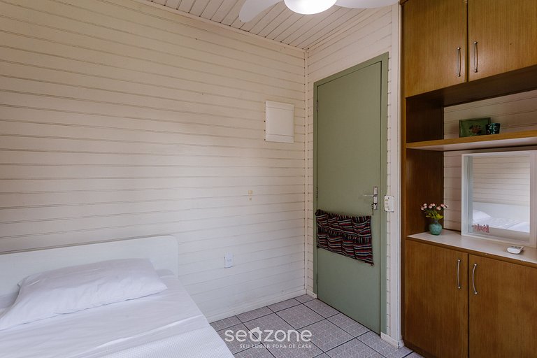 Casa con entrepiso al lado del mar RDD657