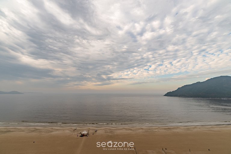 Beautiful apart by the sea and incredible view NVI501