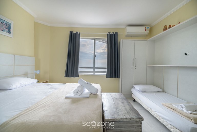 Beautiful apart by the sea and incredible view NVI501