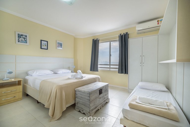 Beautiful apart by the sea and incredible view NVI501