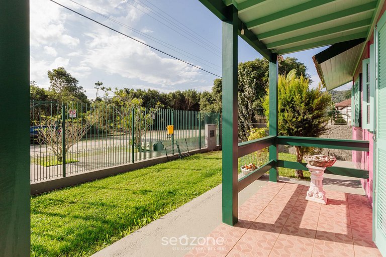 Casa con entrepiso al lado del mar RDD657