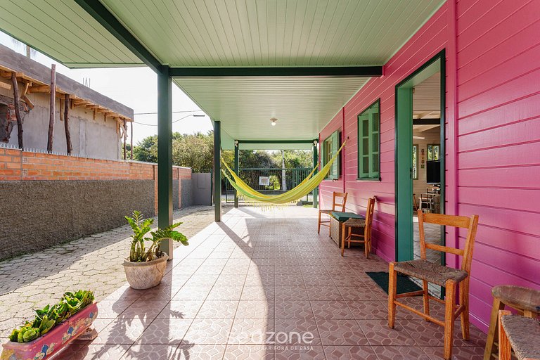 Casa com mezanino prox ao mar RDD657