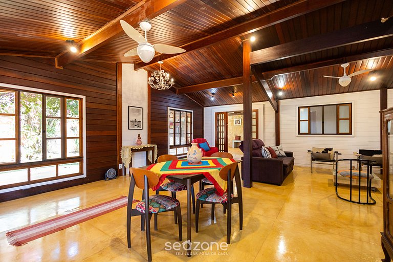 Casa Charmosa c/ Churrasq/ na Vila Planalto ACT029