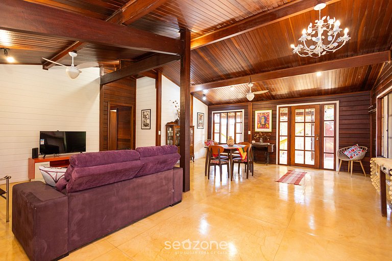 Casa Encantadora c Parrilla n Vila Planalto ACT029