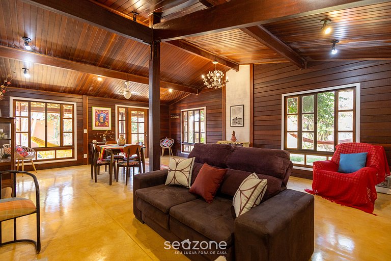 Casa Encantadora c Parrilla n Vila Planalto ACT029