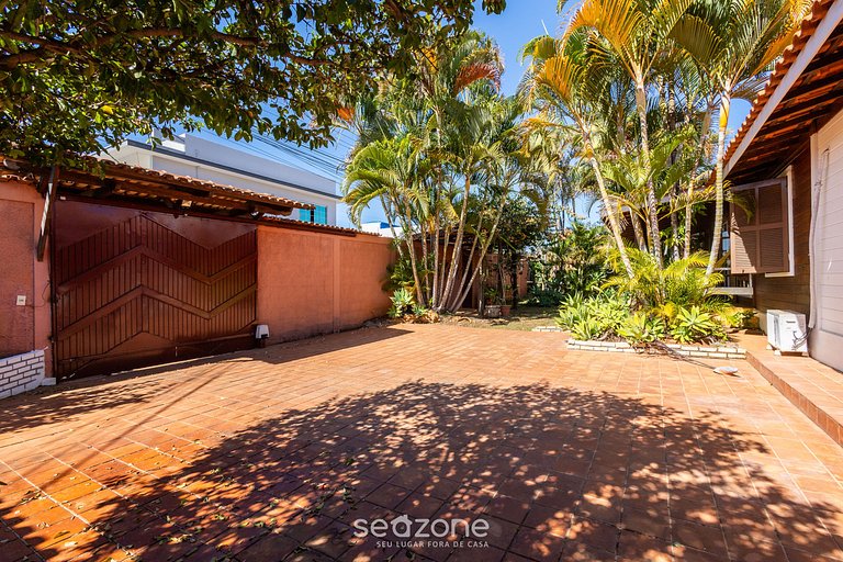 Casa Encantadora c Parrilla n Vila Planalto ACT029