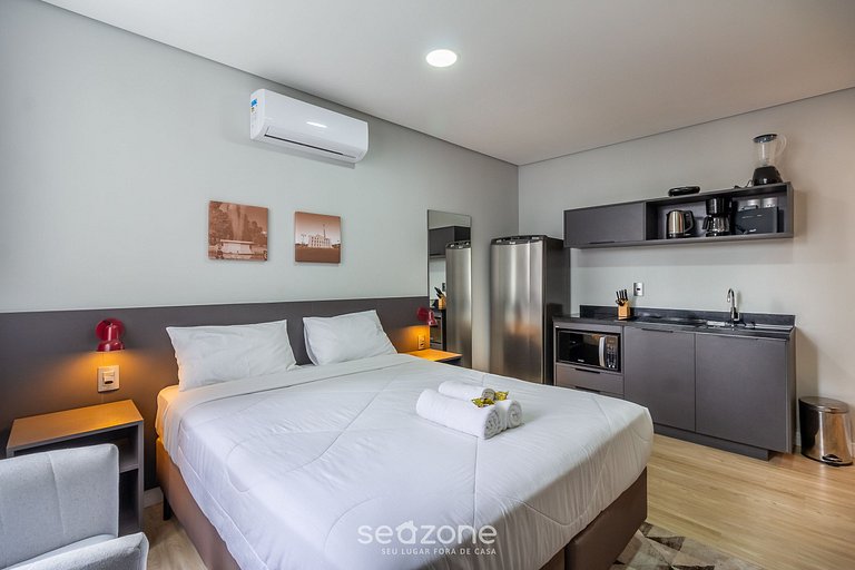 Studio en Cond. c/ Piscina en Centro POA TCO0811