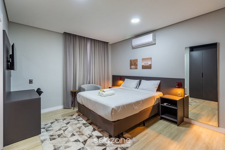 Studio en Cond. c/ Piscina en Centro POA TCO0811