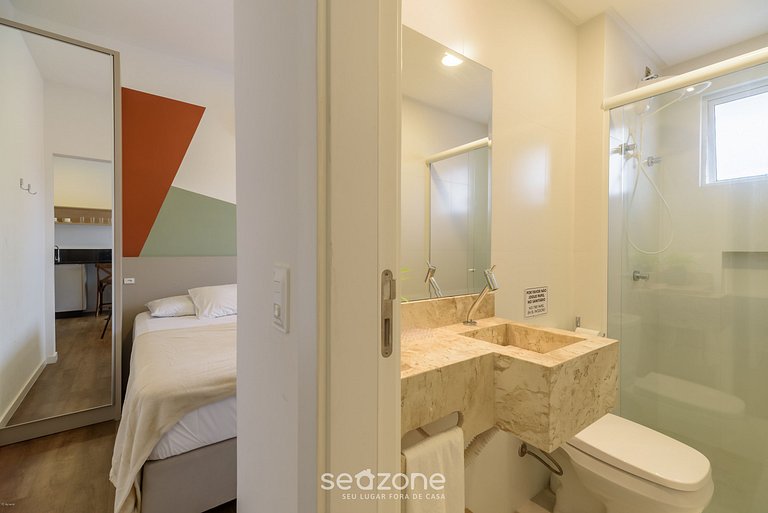 Studio chamoso na praia de Bombinhas VEC112