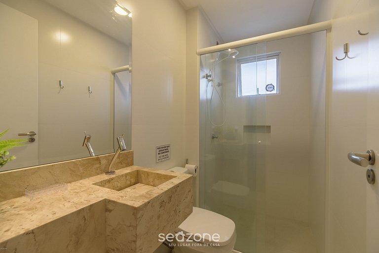 Encantador estudio en la playa de Bombinhas VC112