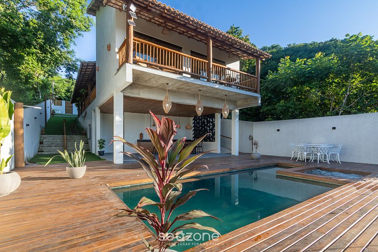 Hermosa Casa con Piscina en Arraial D'Ajuda LVL001