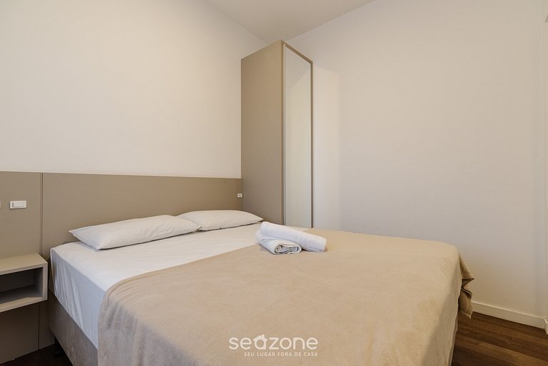 Estudio en hermoso cond. Centro Bombinhas VEC213