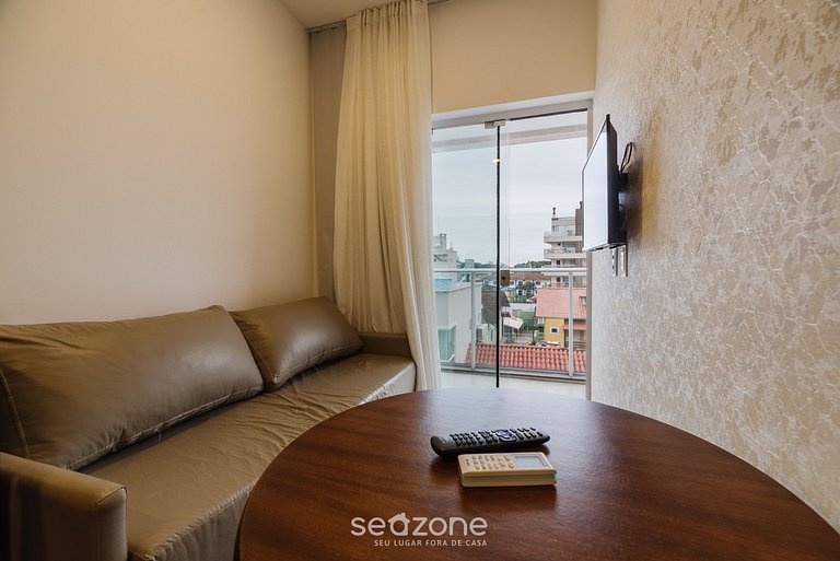 Estudio en hermoso cond. Centro Bombinhas VEC213