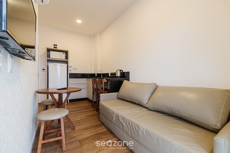 Estudio en hermoso cond. Centro Bombinhas VEC213