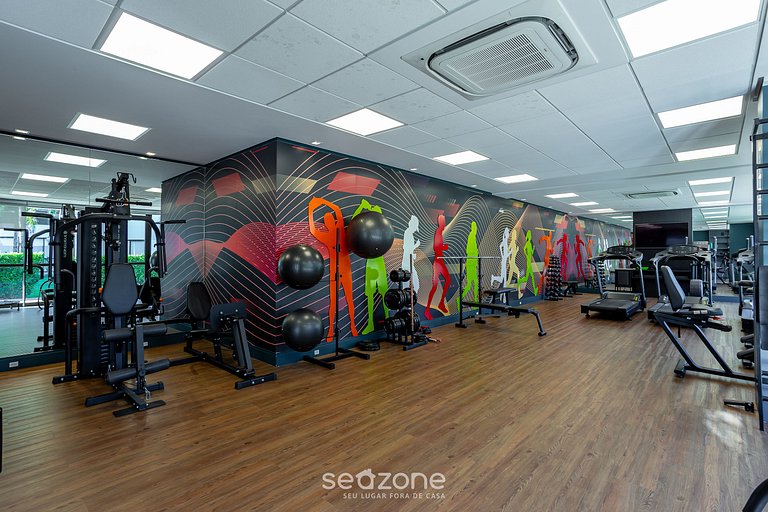 Apto em cond. c/ piscina a 200m da Praia ADC104