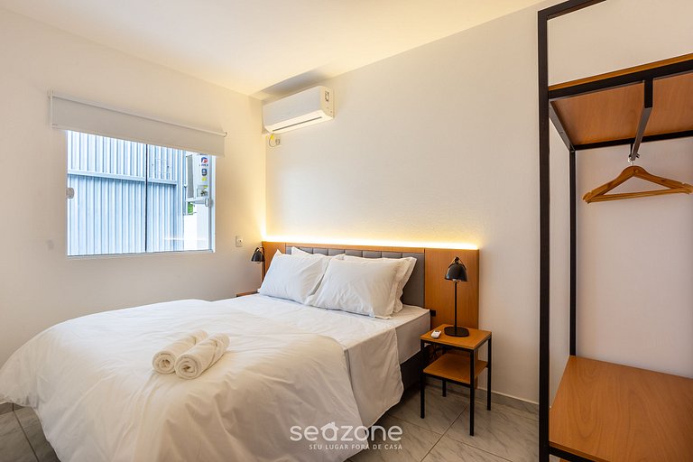 Apto de 1 Quarto Equipado em Jurerê JMA008