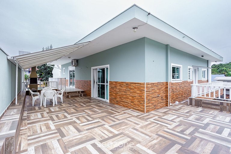 Apto con Parrilla Cerca de la Playa JTL001