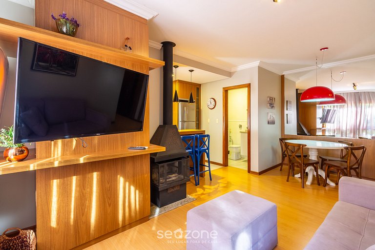 Apto c/ Churrasq/ 1km do Centro de Gramado SDS104